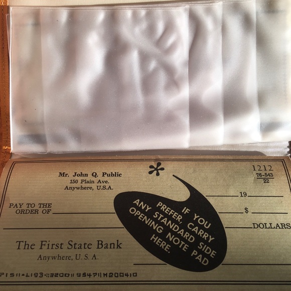 Vintage Yellow Wallet - Picture 5 of 5